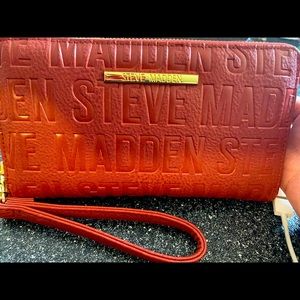 Steve Madden zip wallet